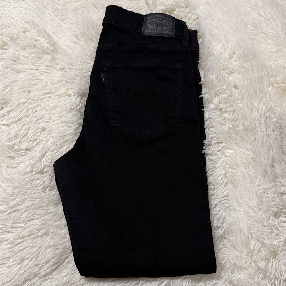 Levi’s 311 Shaping Skinny Jean - Picture 2 of 5